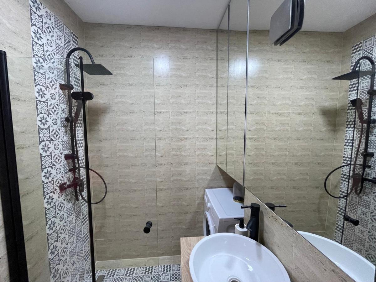 Ruby Luxury Apartment Close To Presidential Palace Bukarest Eksteriør billede